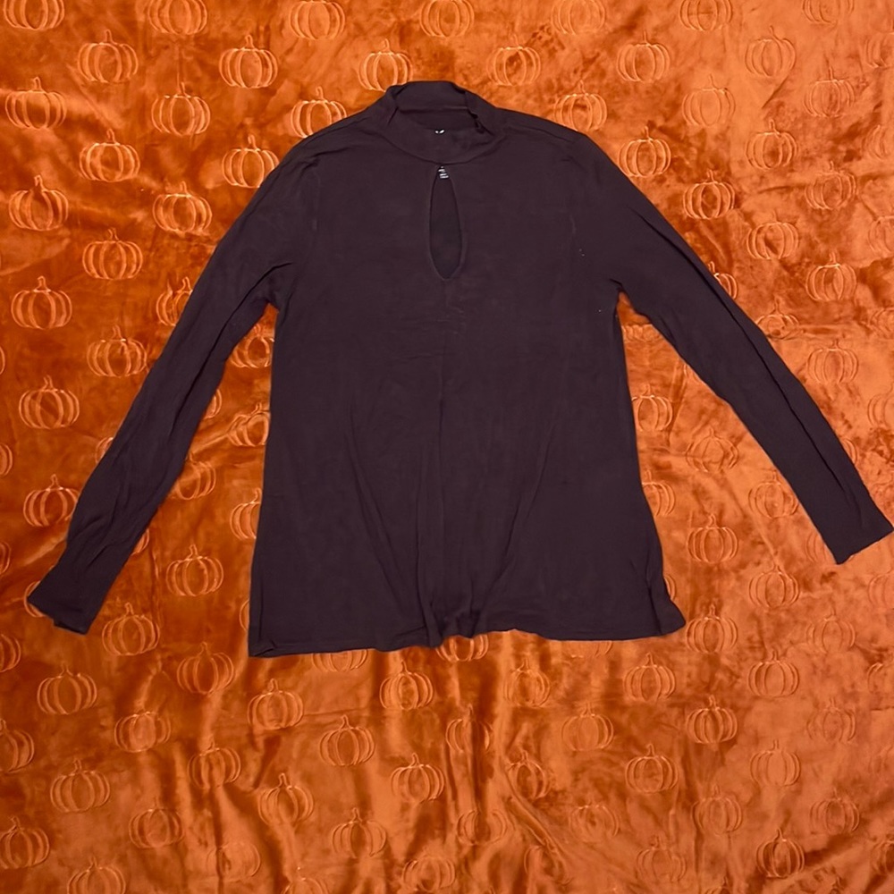 American Eagle Key Hole a neck Stretchy Long Sleeve Shirt Sz M